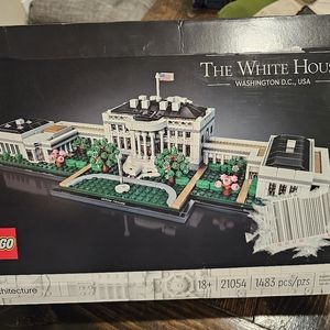 The White House Architecture Lego set #21054